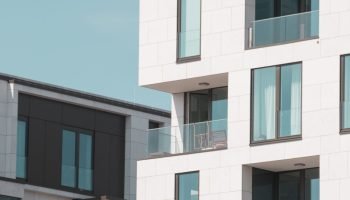 apt building apt building
